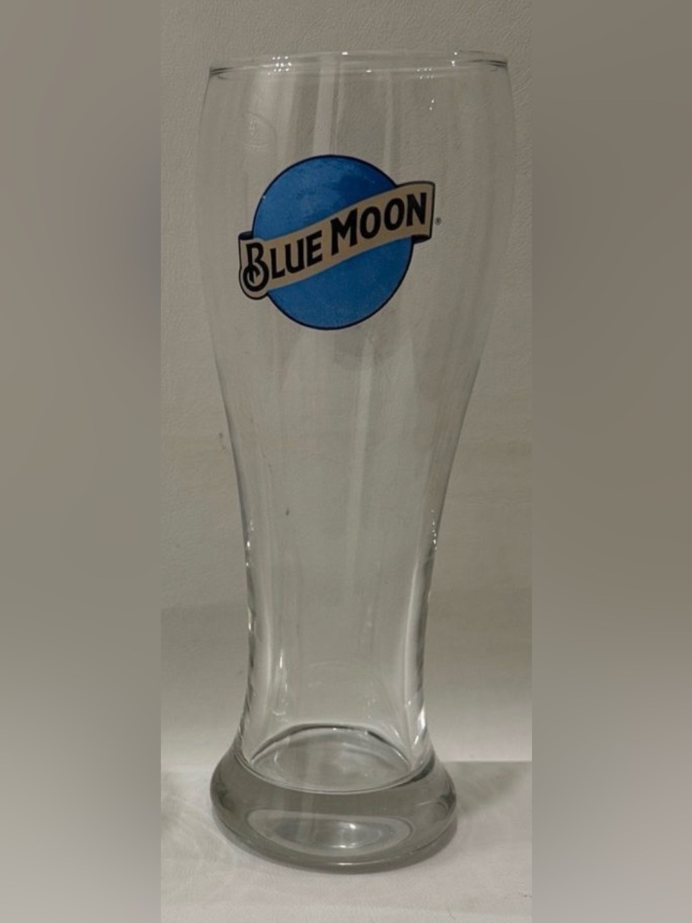 Blue Moon Wheat Beer 16 Oz 1 Glass Clear Blue Logo 8 In Tall 2 1/2 In Round